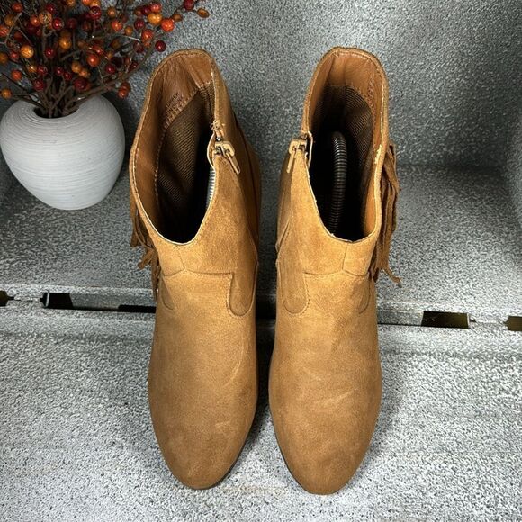 True Craft Suede Fringe Ankle Booties Boots Size 9 - Picture 2 of 7